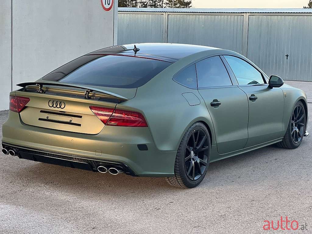 2011' Audi A7 photo #4