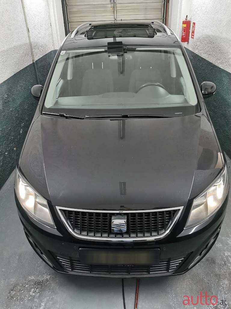 2012' SEAT Alhambra photo #2