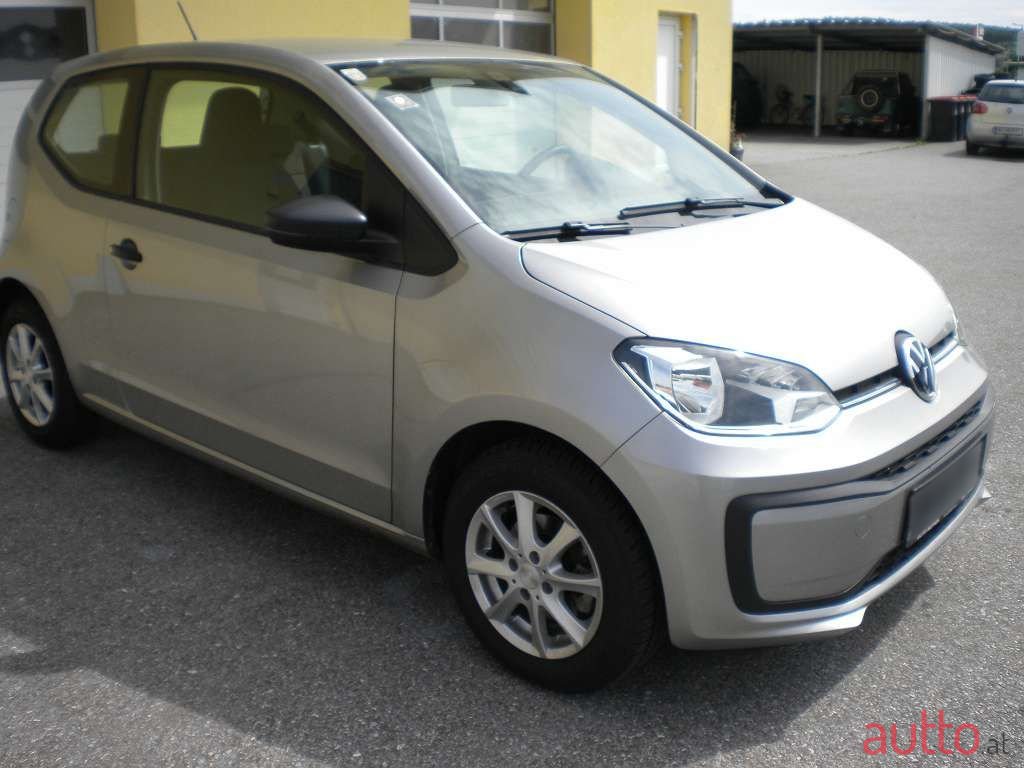 2019' Volkswagen Up! photo #3
