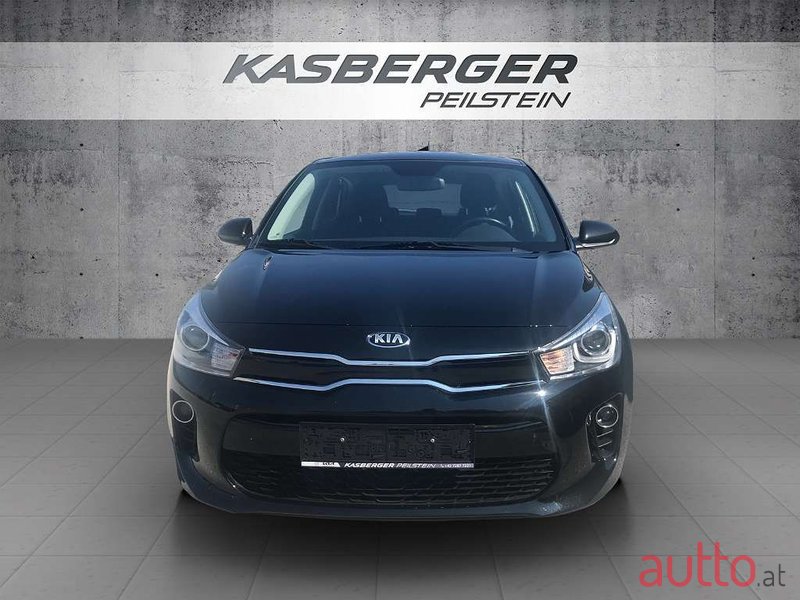 2019' Kia Rio photo #2