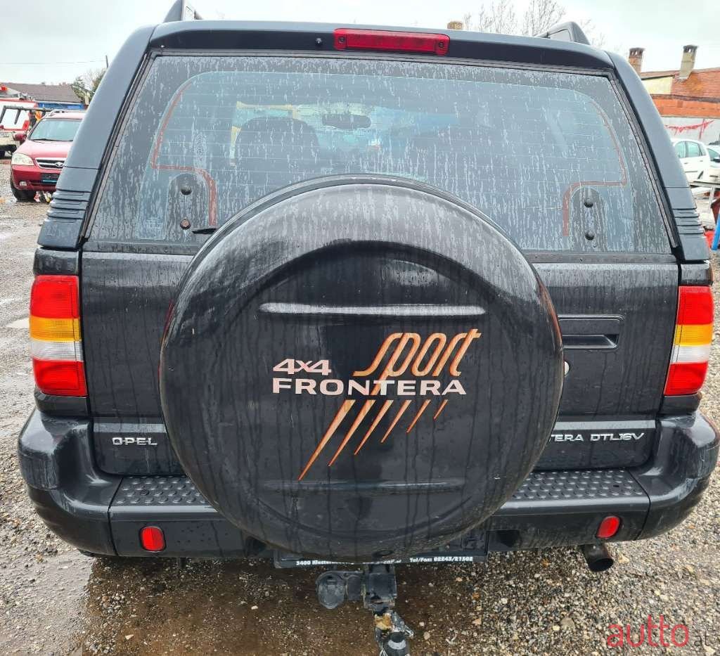 2000' Opel Frontera photo #6