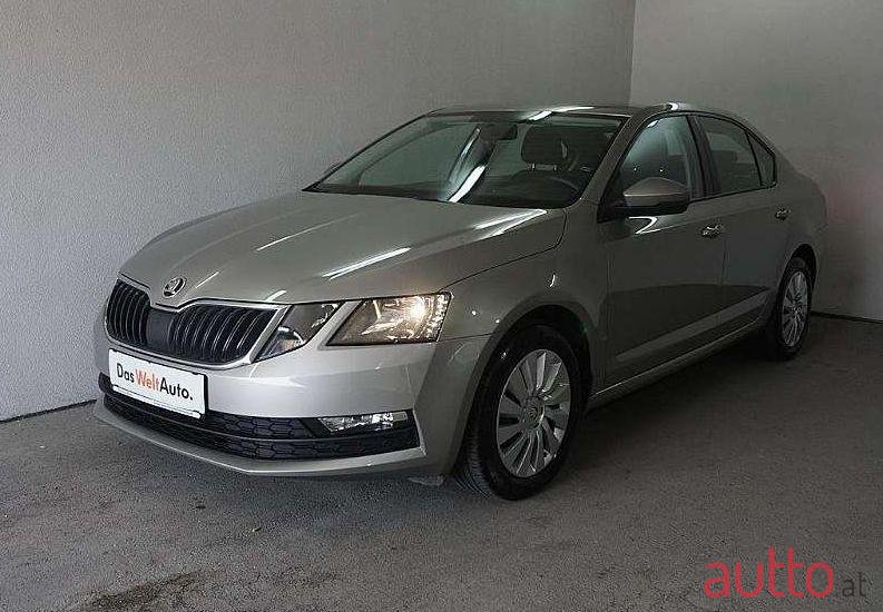 2018' Skoda Octavia photo #1