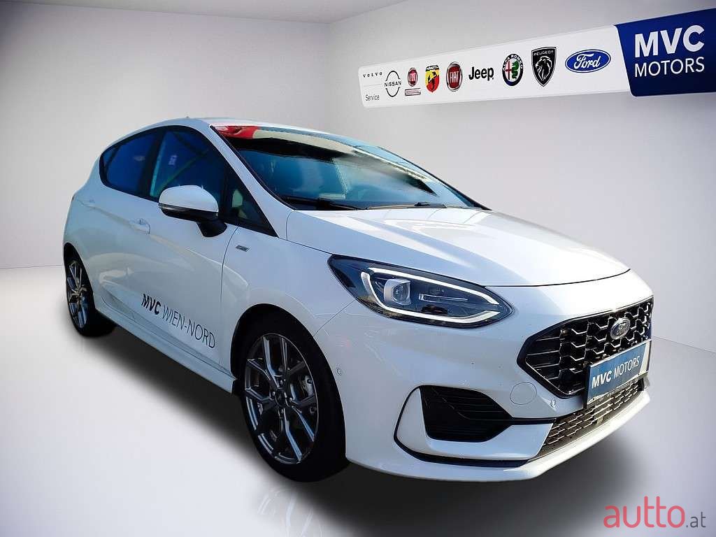 2022' Ford Fiesta photo #2