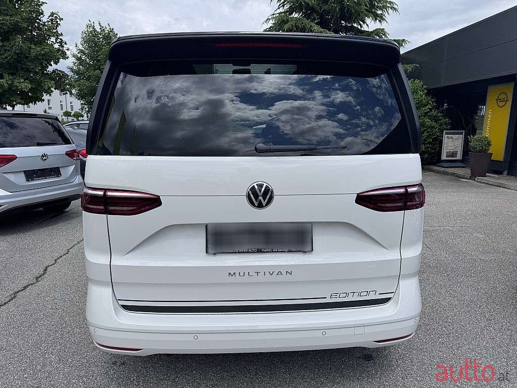 2024' Volkswagen Multivan photo #6