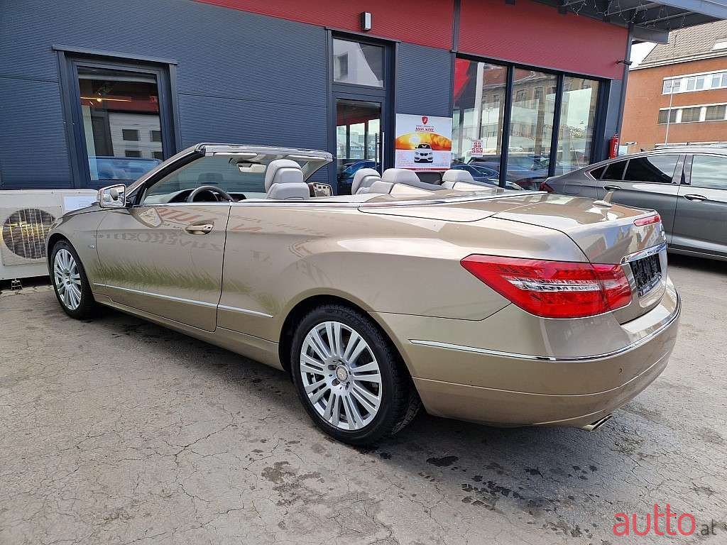 2010' Mercedes-Benz E-Klasse photo #4