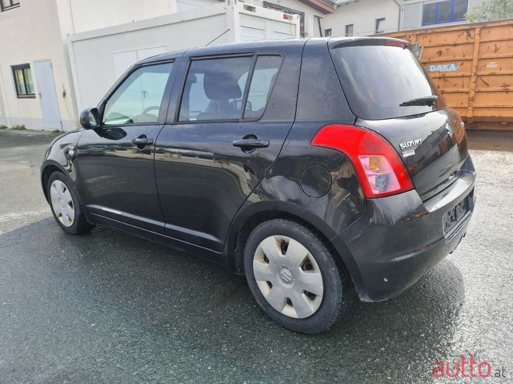 2008' Suzuki Swift photo #5