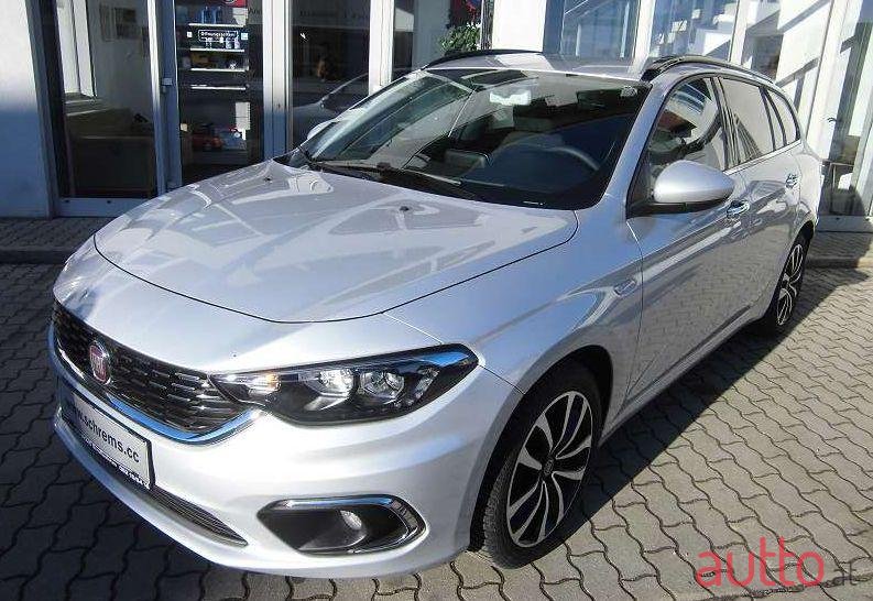 2018' Fiat Tipo photo #1