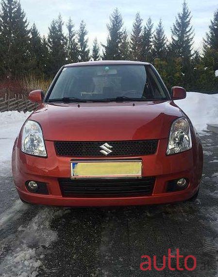 2007' Suzuki Swift photo #2