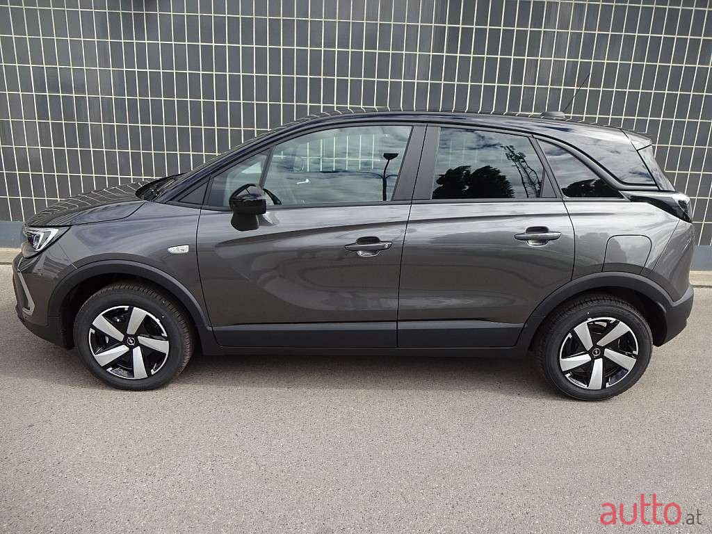2021' Opel Crossland photo #3