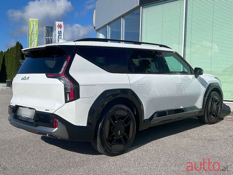 2023' Kia Ev9 photo #3