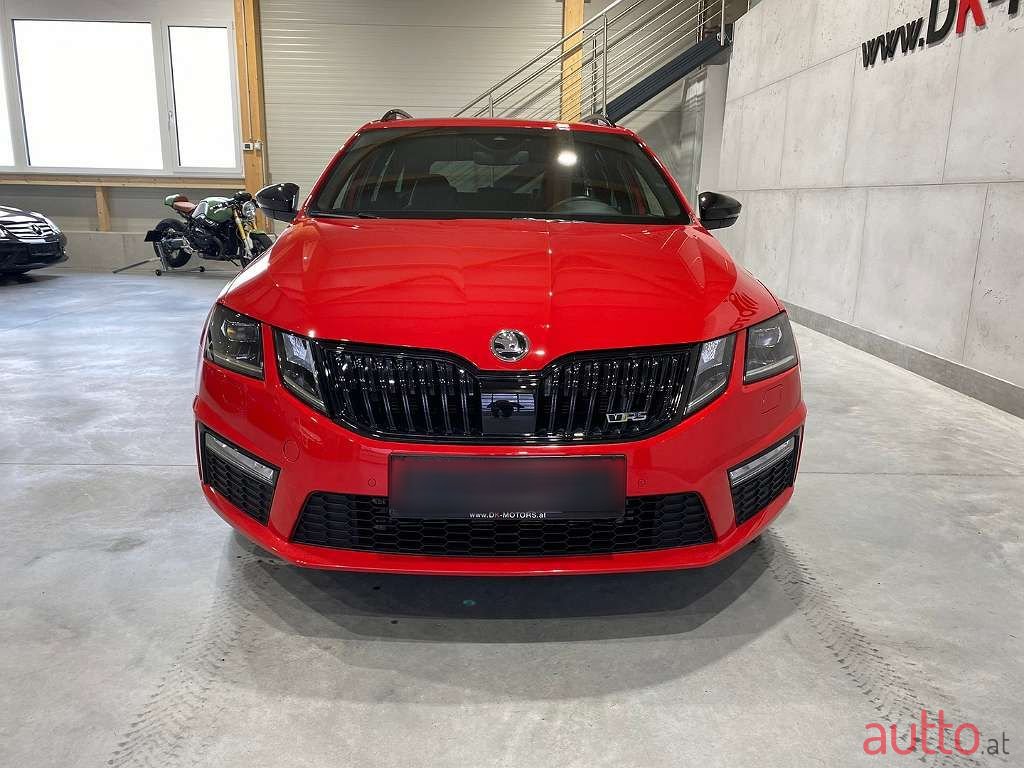 2019' Skoda Octavia photo #6