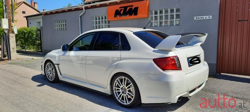 2011' Subaru Impreza photo #3