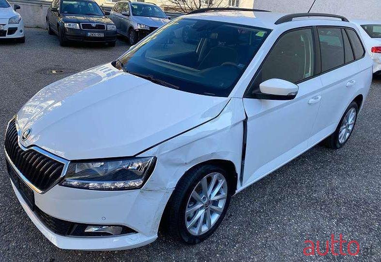 2019' Skoda Fabia photo #1