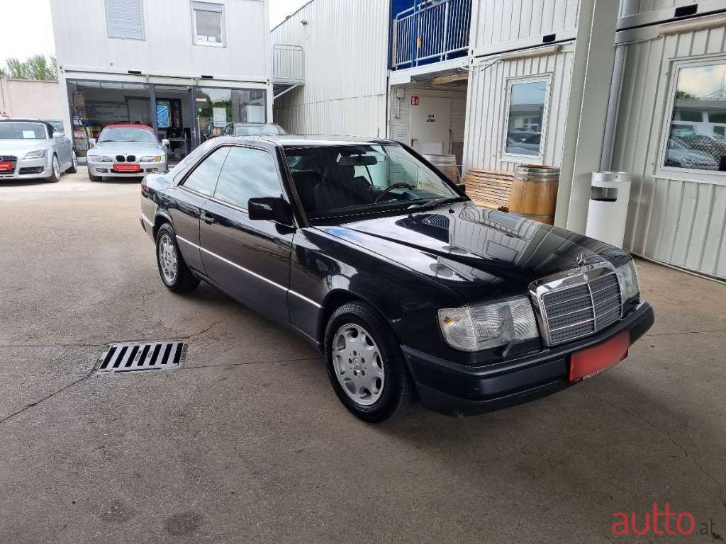 1991' Mercedes-Benz E-Klasse photo #3