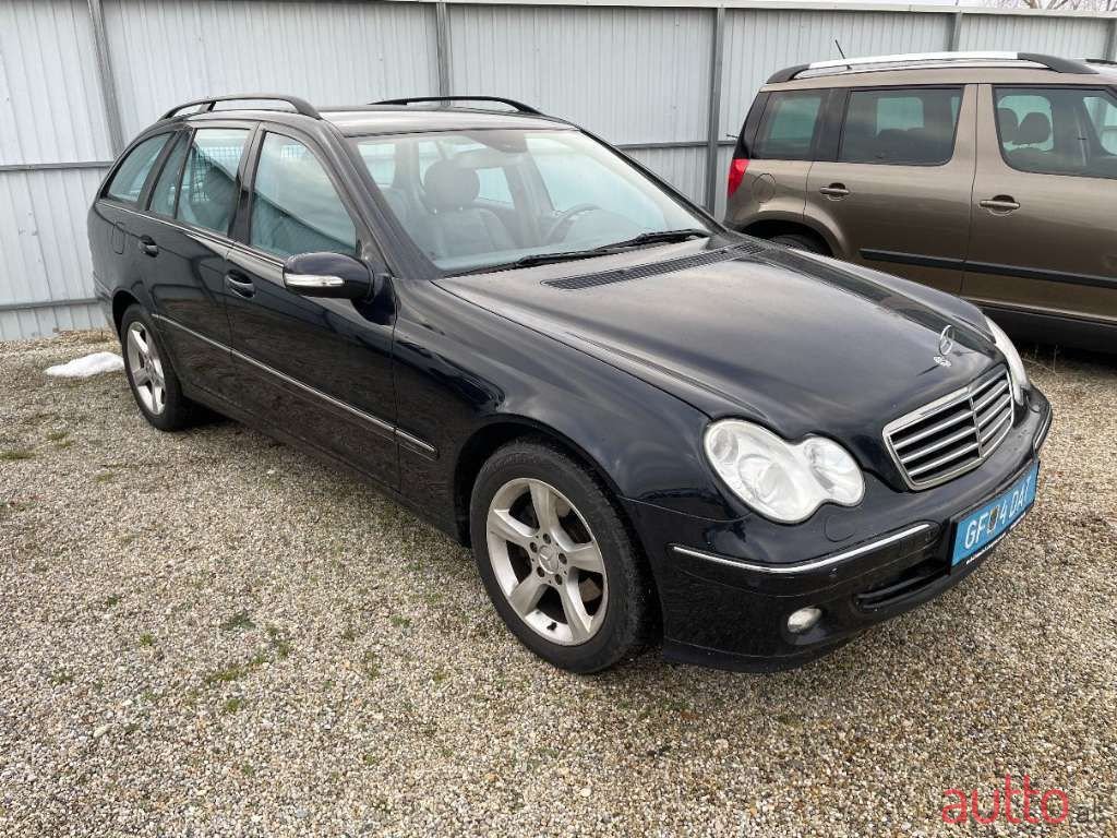 2007' Mercedes-Benz C-Klasse photo #2