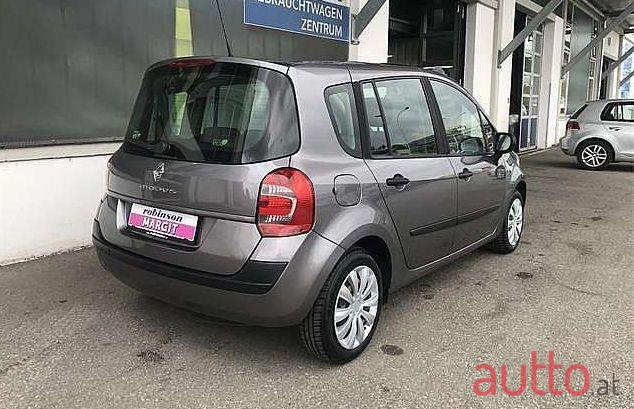 2010' Renault Modus photo #3