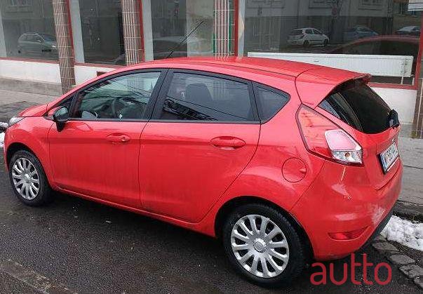 2014' Ford Fiesta photo #1