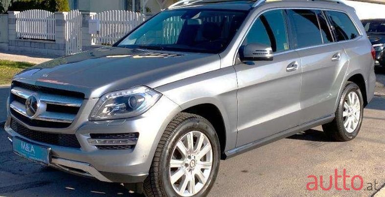 2016' Mercedes-Benz Gl-Klasse photo #1