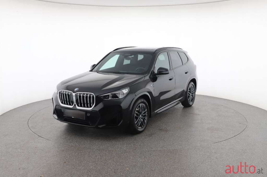 2023' BMW X1 photo #3
