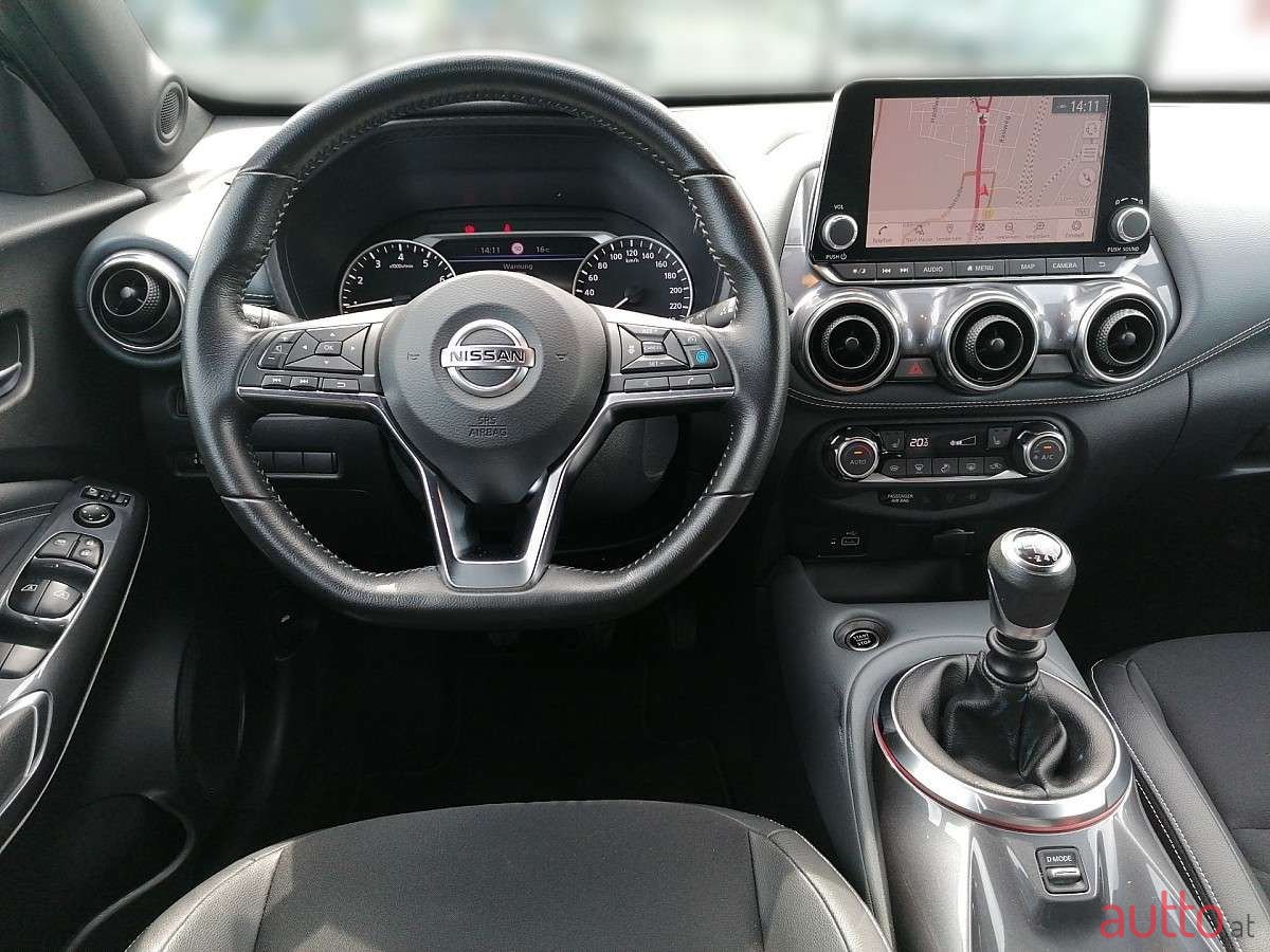 2020' Nissan Juke photo #6