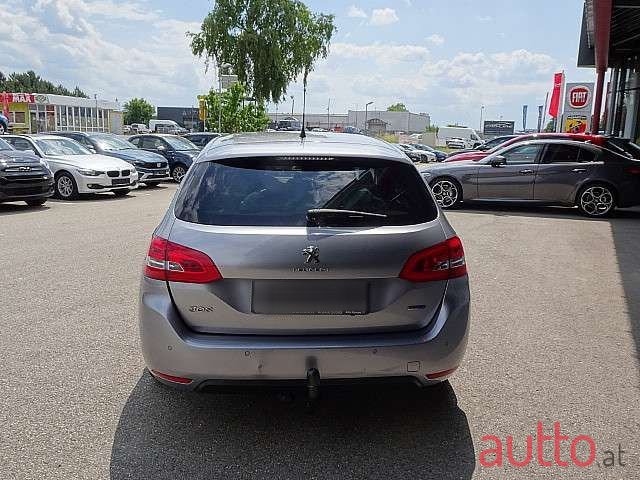 2016' Peugeot 308 photo #4