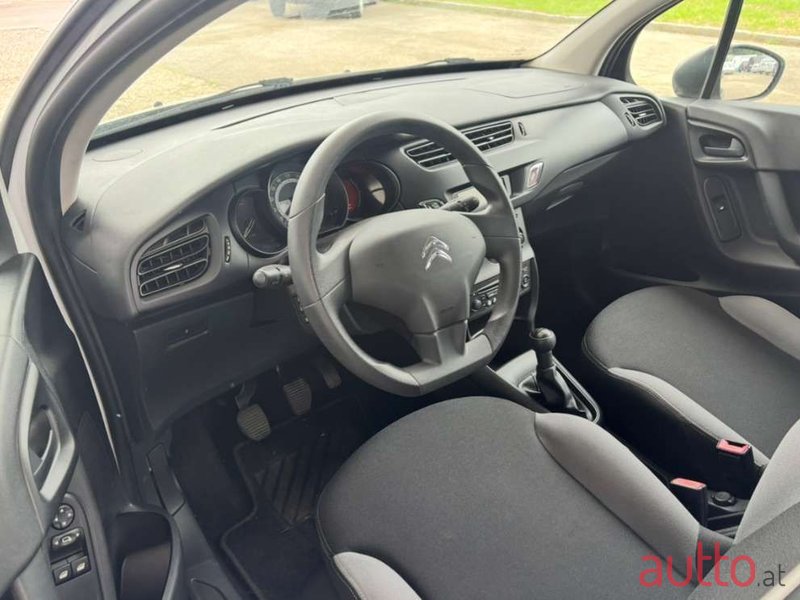 2016' Citroen C3 photo #5
