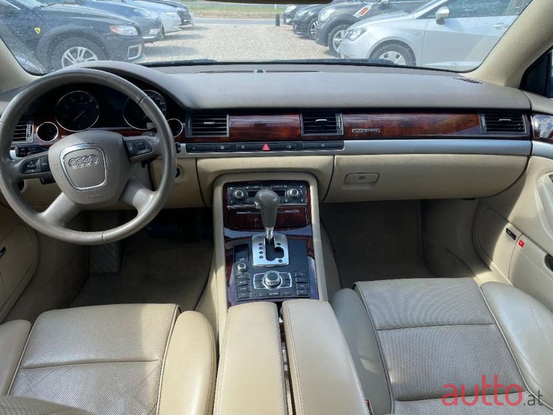 2007' Audi A8 photo #6