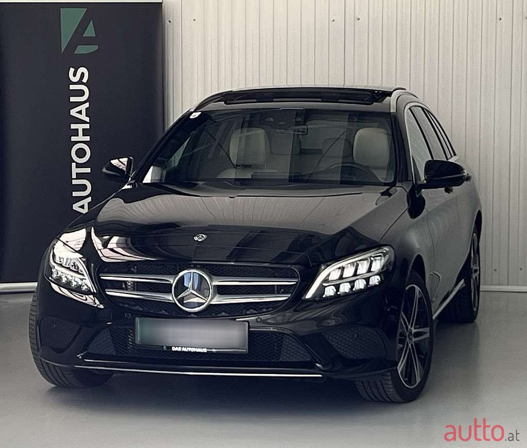 2019' Mercedes-Benz C-Klasse photo #1