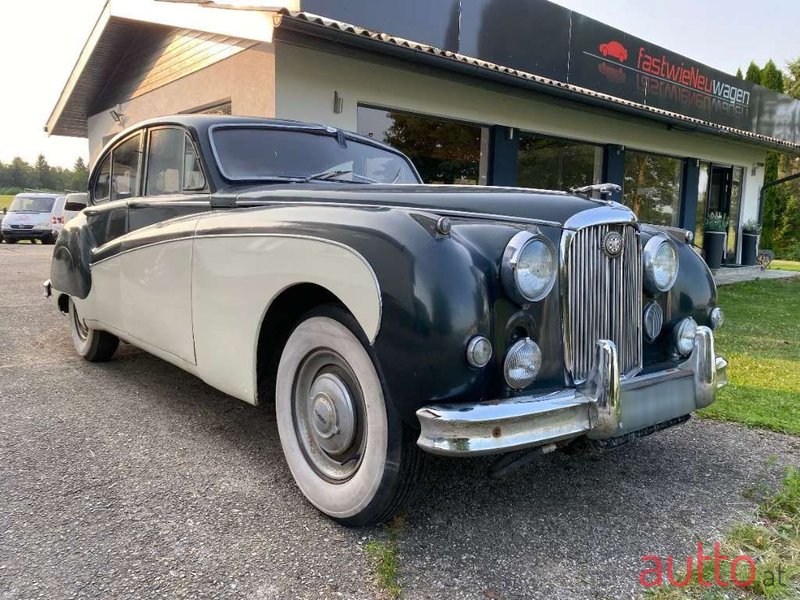 1960' Jaguar Mark IX photo #2