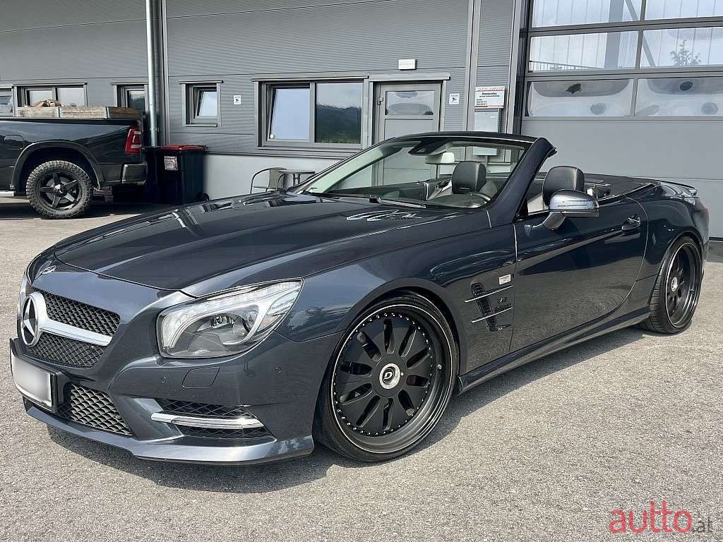 2015' Mercedes-Benz Sl-Klasse photo #2