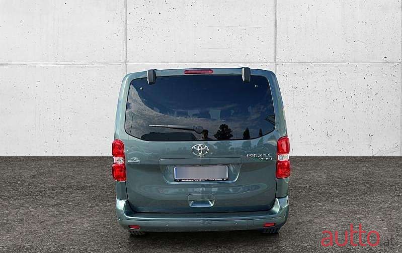 2024' Toyota ProAce photo #6