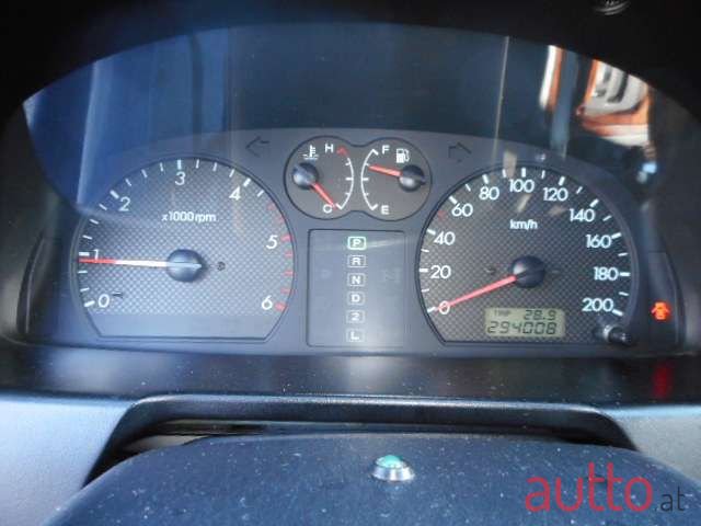 2003' Hyundai Terracan photo #6