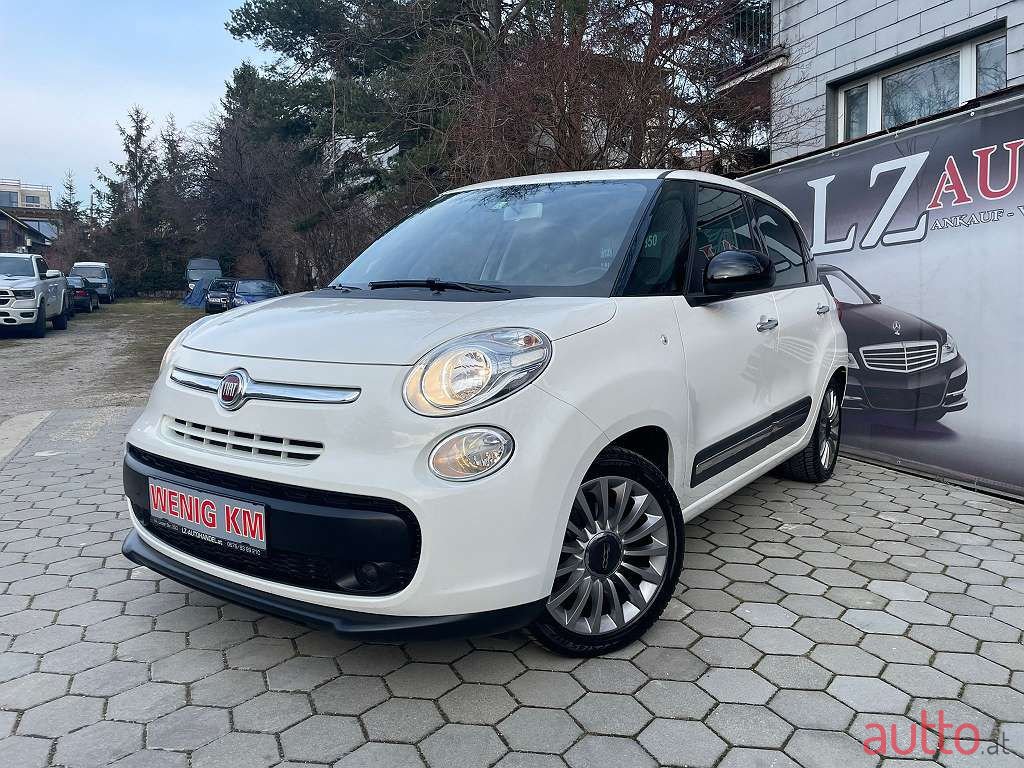 2016' Fiat 500L photo #3