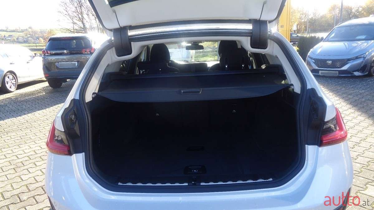 2021' BMW 3Er-Reihe photo #5