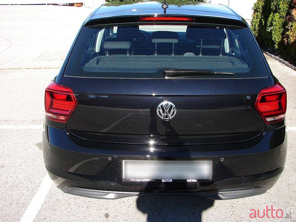 2018' Volkswagen Polo photo #4