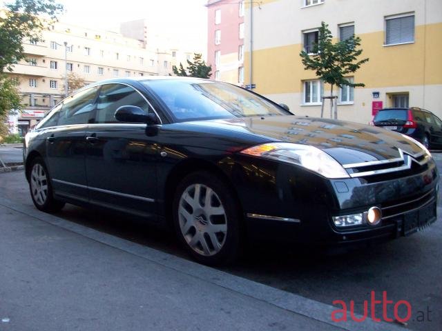 2007' Citroen C6 photo #1