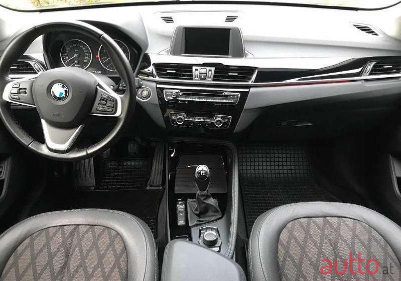 2016' BMW X1 photo #2