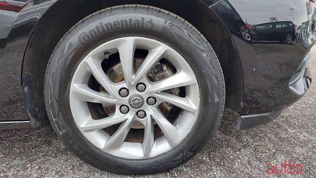 2021' Opel Astra photo #4