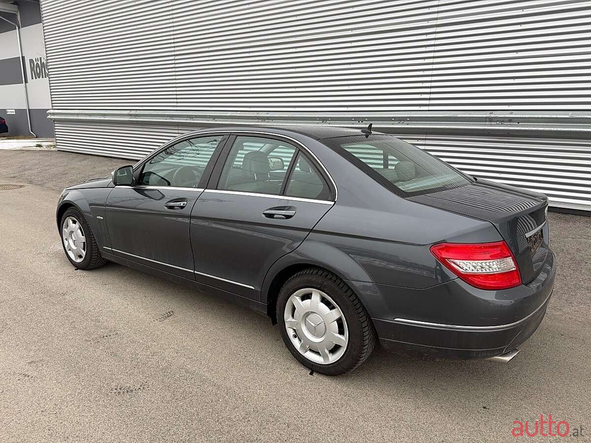 2007' Mercedes-Benz C-Klasse photo #5