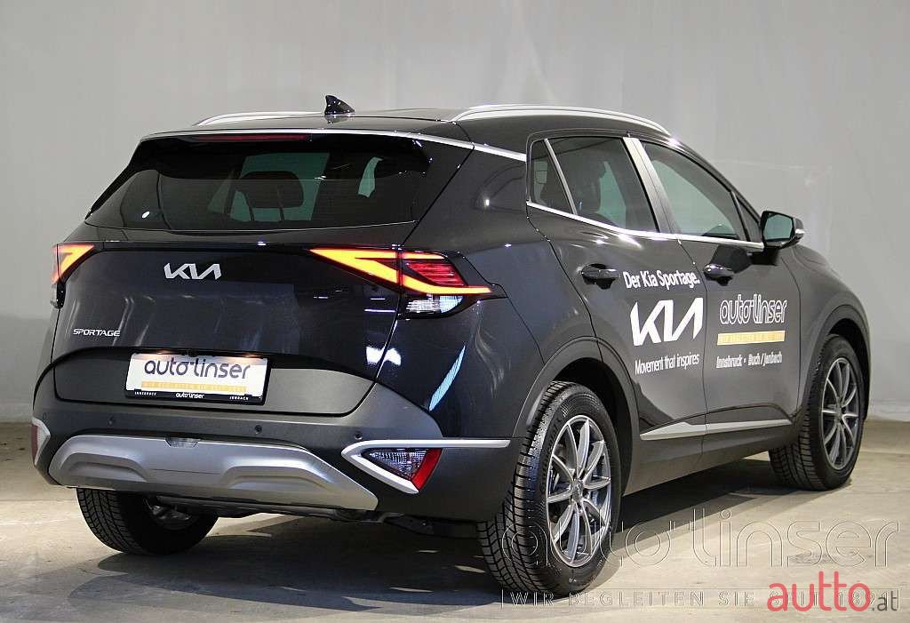 2022' Kia Sportage photo #2