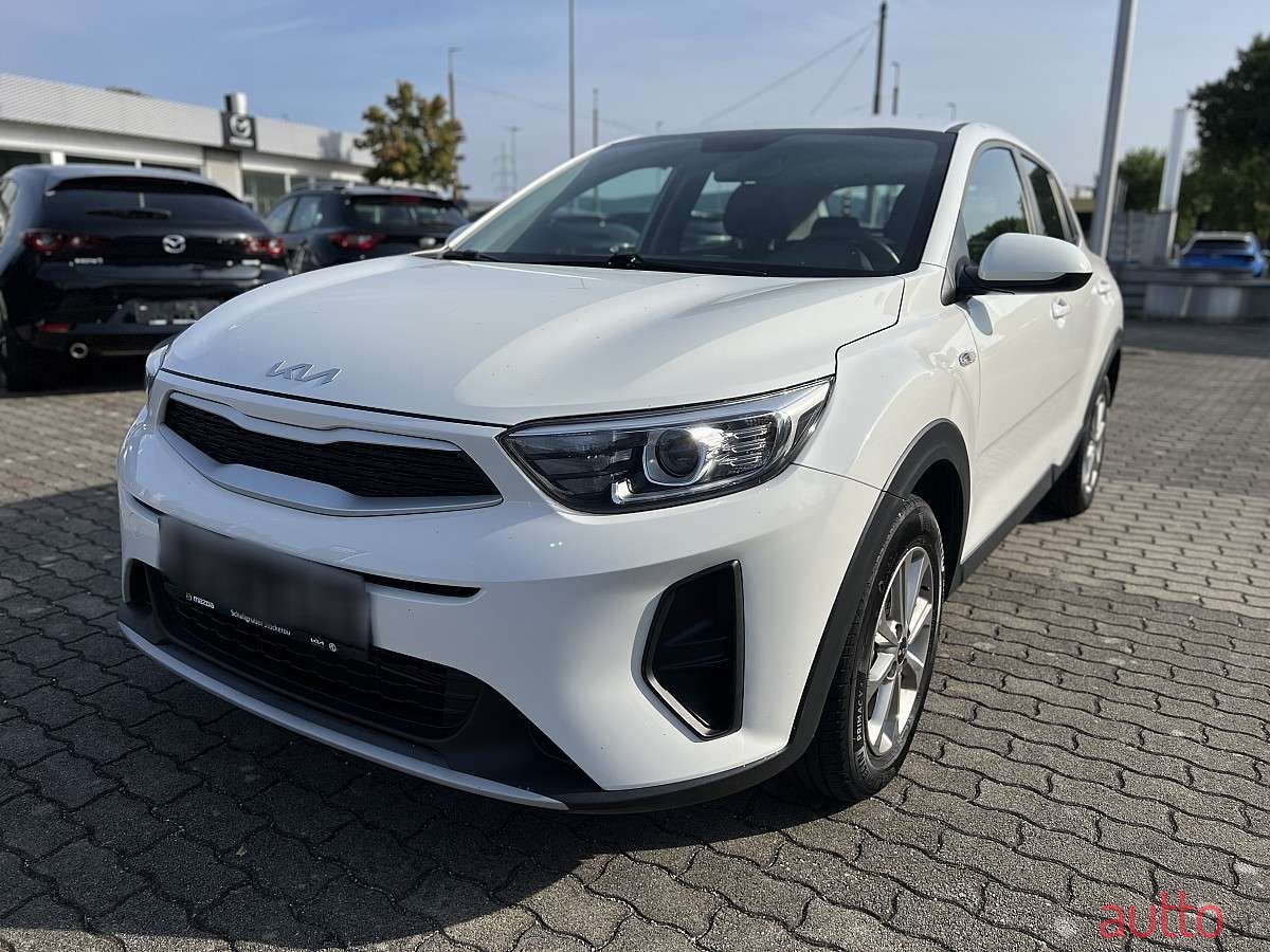 2023' Kia Stonic photo #1