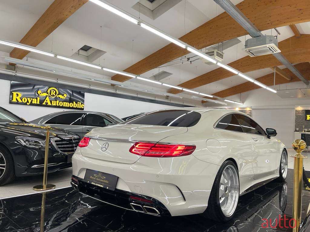 2014' Mercedes-Benz S-Klasse photo #6