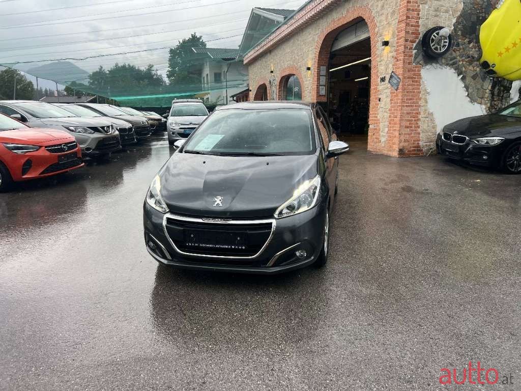 2016' Peugeot 208 photo #4