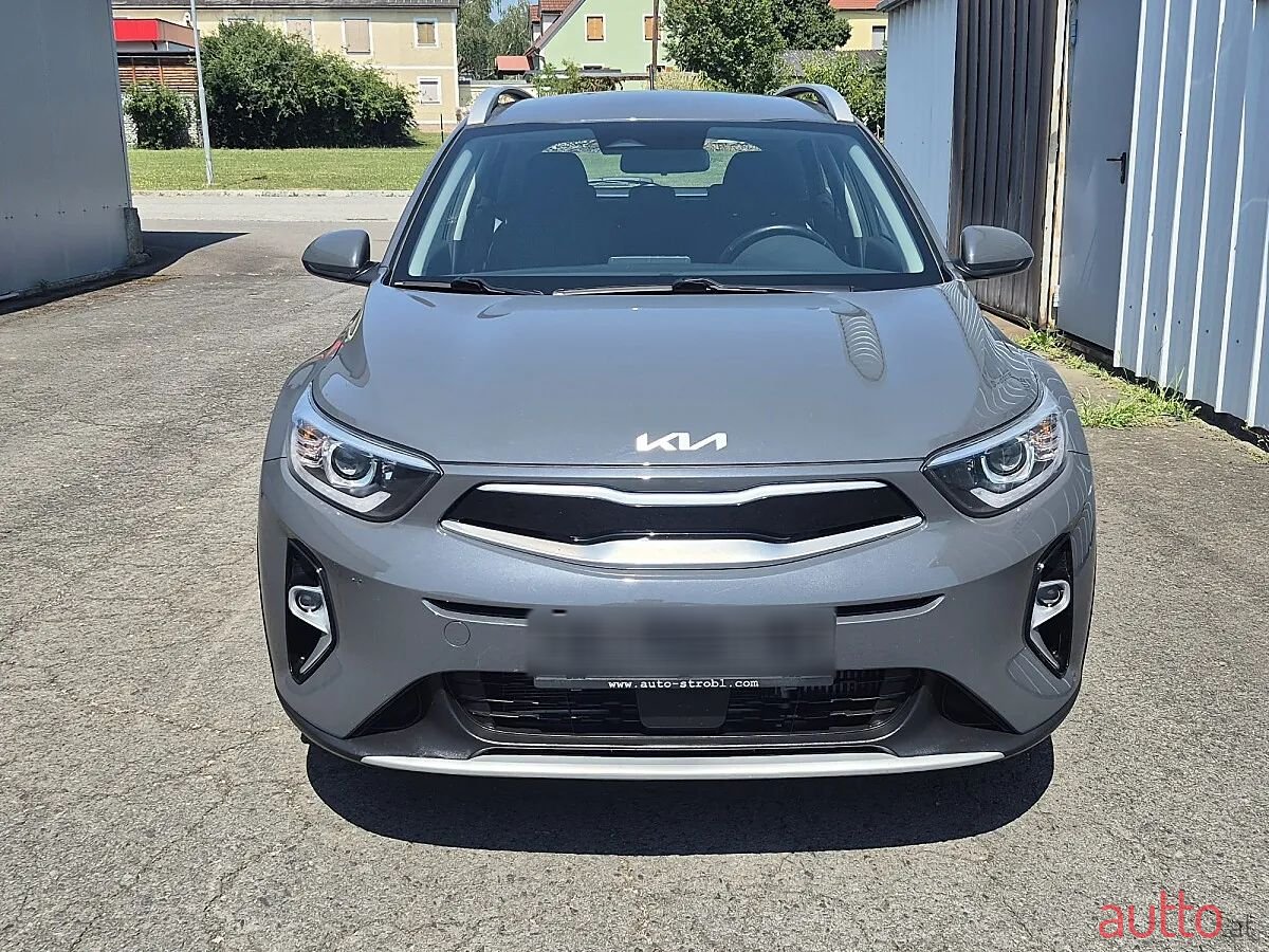 2023' Kia Stonic photo #4