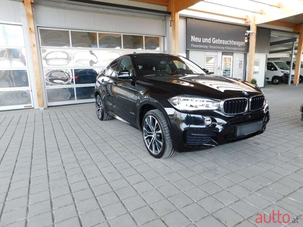 2019' BMW X6 photo #1