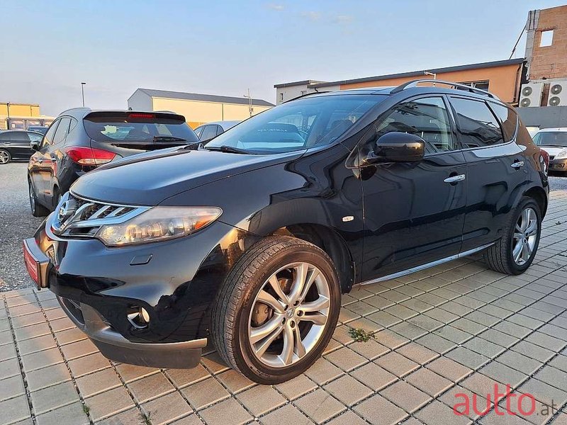 2010' Nissan Murano photo #1