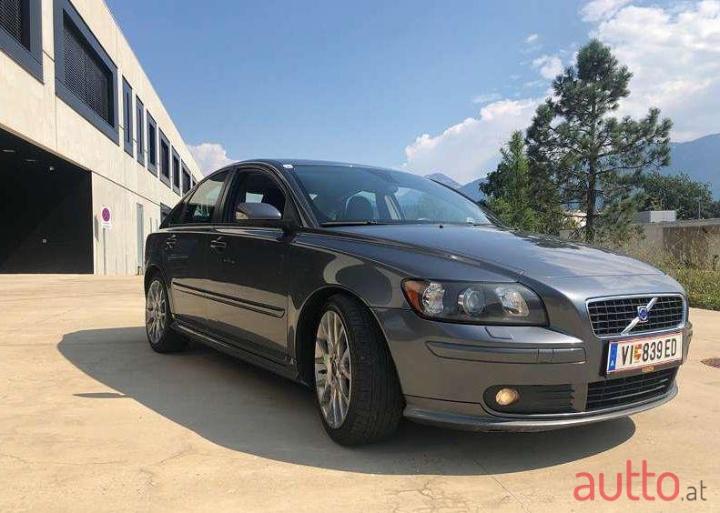 2006' Volvo S40 photo #2