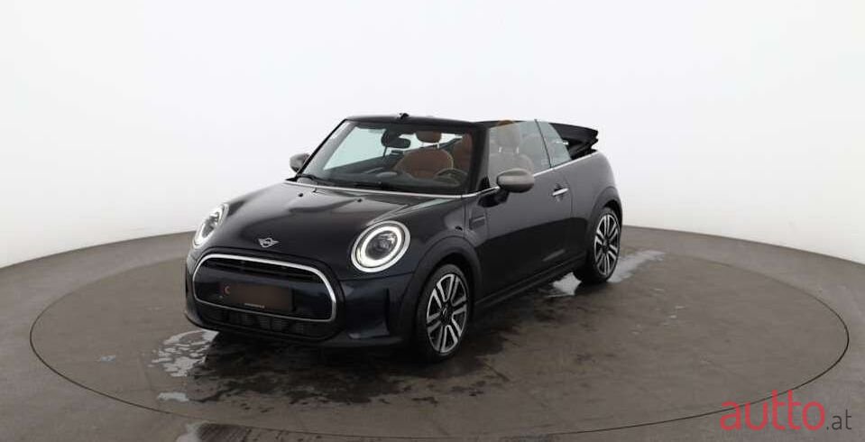 2021' MINI Cooper photo #1