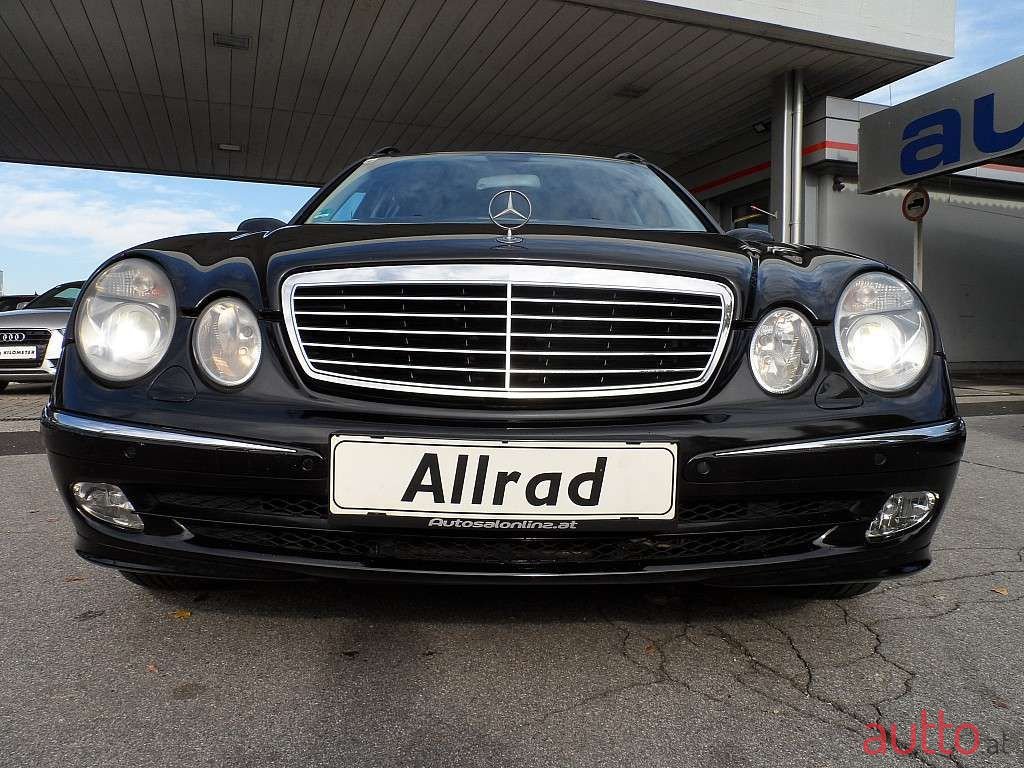 2004' Mercedes-Benz E-Klasse photo #1