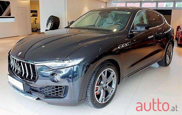 2016' Maserati Levante photo #1